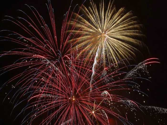 Show de Fuegos Artificiales para festejar el 4 de Julio en Long Island