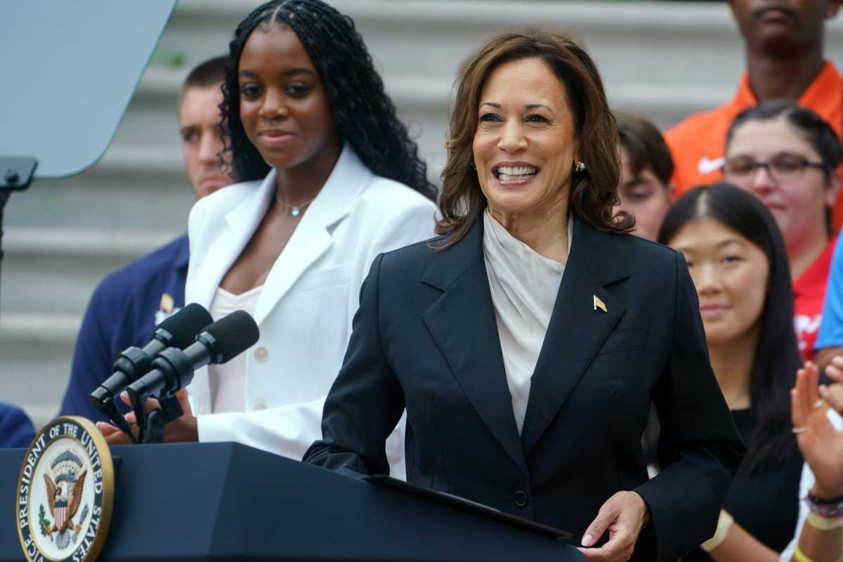 Elecciones 2024: Kamala Harris allana su camino hacia la nominación demócrata