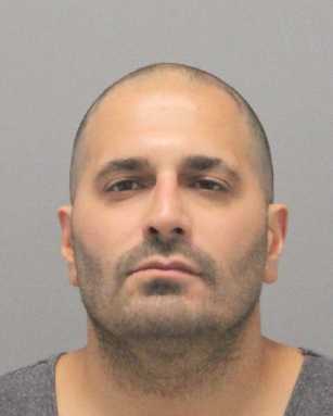 Arrestado por robar cigarrillos de tienda 7 Eleven en Oceanside