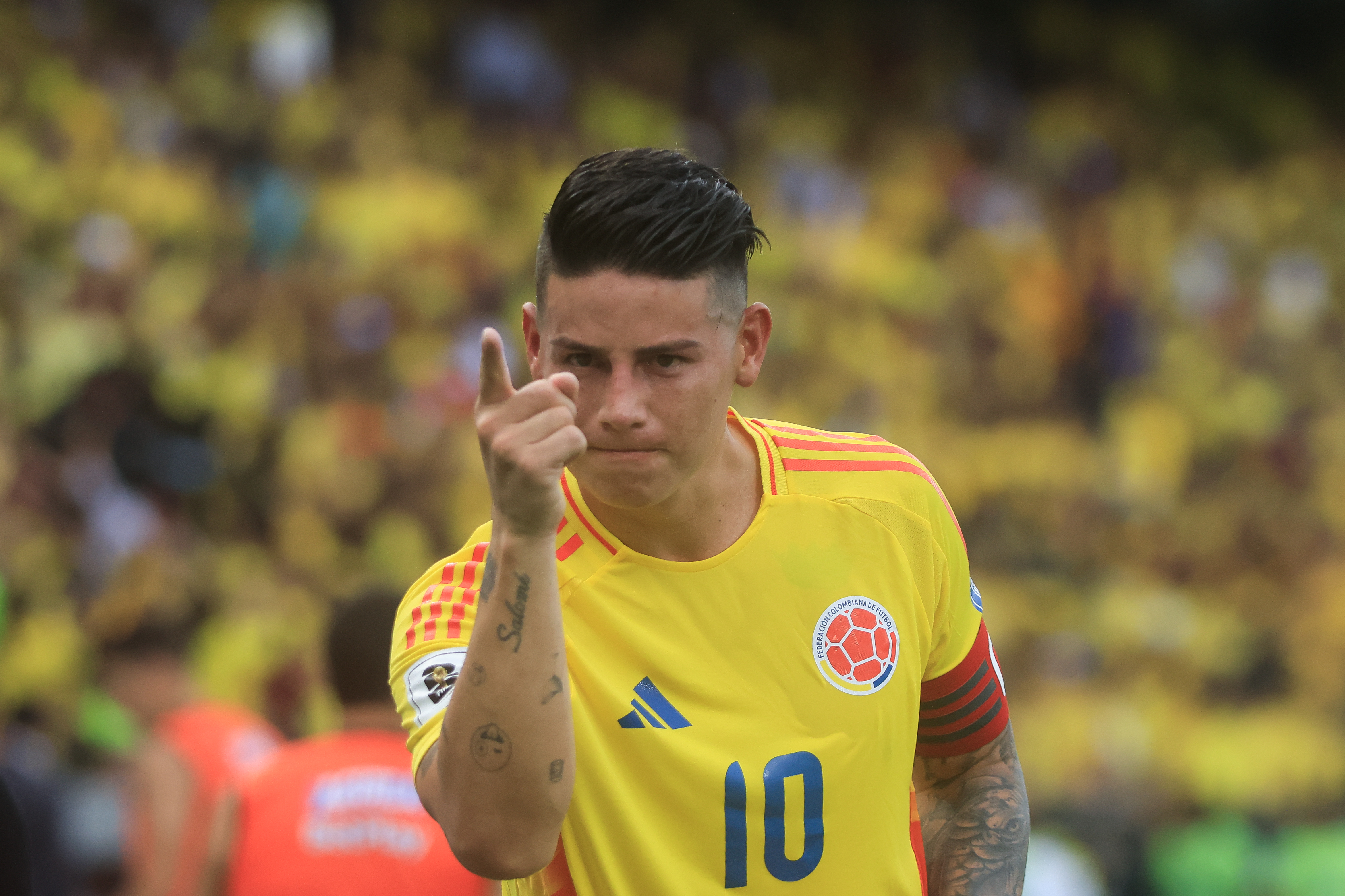 James conduce a Colombia para tumbarse a Argentina líder de las Eliminatorias