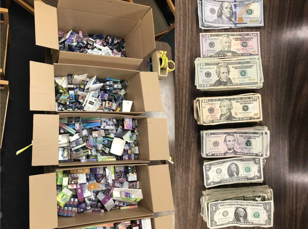 Hombre arrestado en tienda de Suffolk por vender productos de cannabis