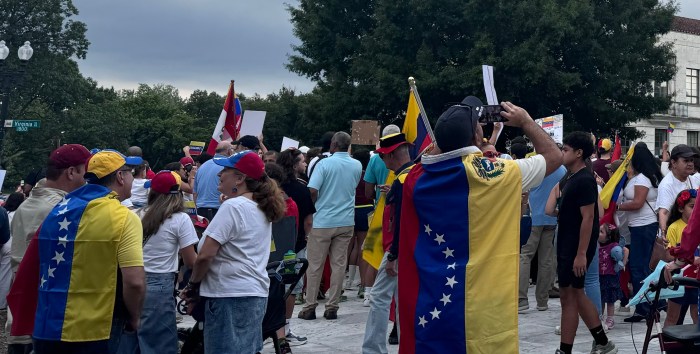 A las puertas de la deportación 530.000 cubanos, venezolanos, nicaragüenses y haitianos
