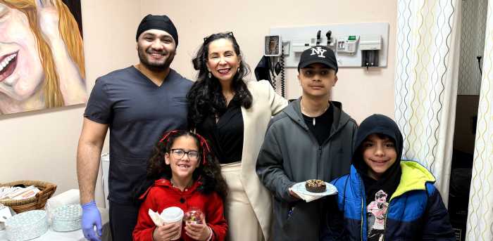 Doctora hispana de Huntington ofrece un espacio seguro para familias inmigrantes