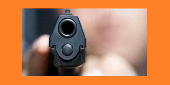 Hispano muere a tiros en una casa de Bay Shore