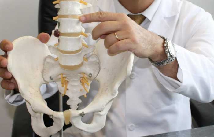 Como las mujeres pueden mantener la salud ósea y prevenir caídas