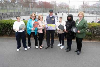Clínica gratuita de pickleball para jóvenes y adultos en Baldwin