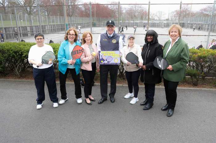 Clínica gratuita de pickleball para jóvenes y adultos en Baldwin