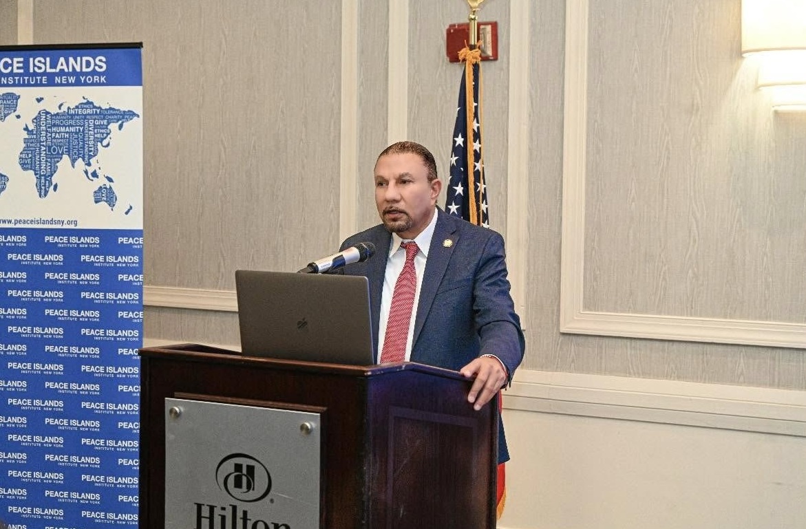 Vicepresidente de la Asamblea, Phil Ramos, asegura una financiación histórica para las escuelas en el presupuesto estatal de Nueva York 2026