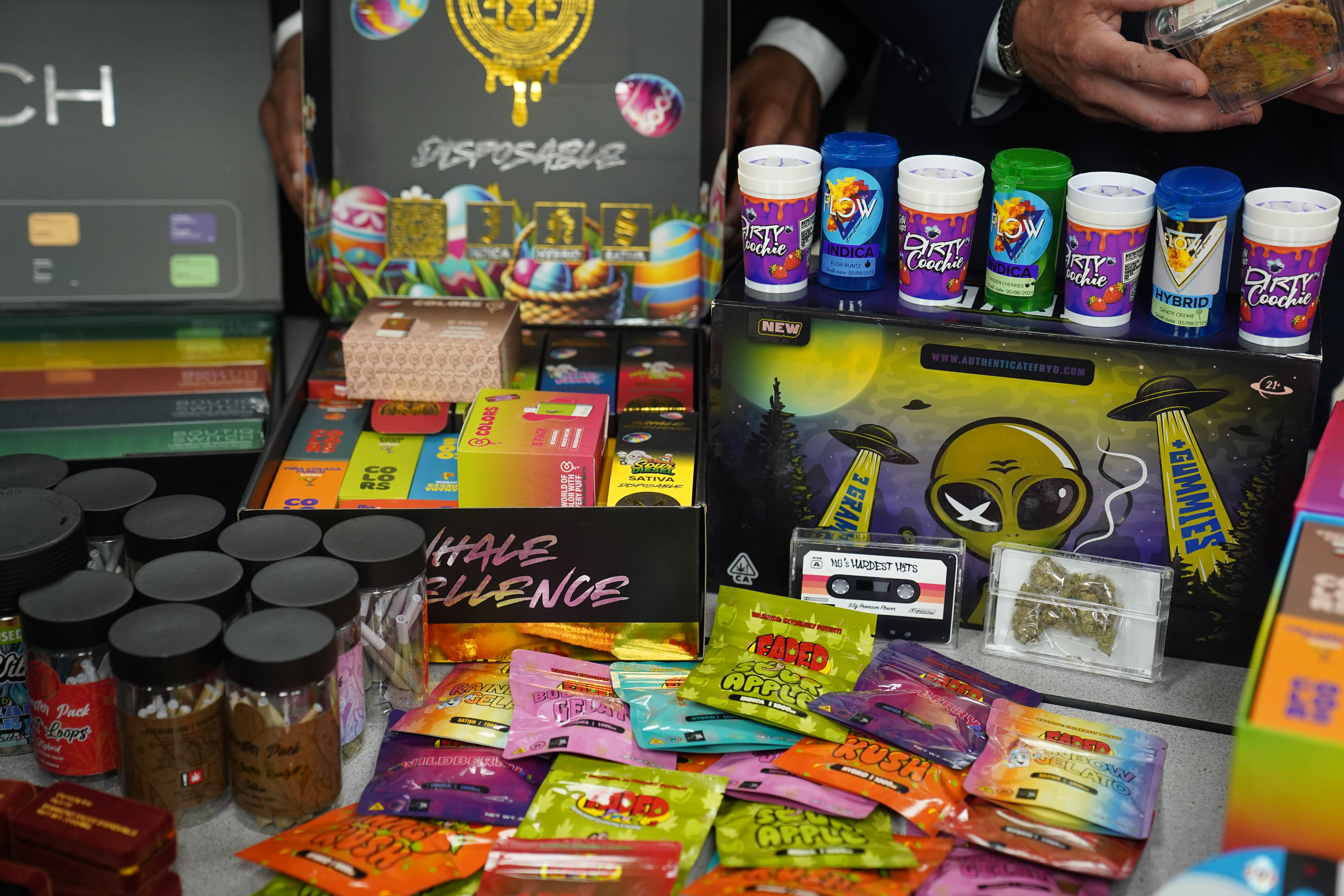 Autoridades de Suffolk ejecutan gran operación contra ventas ilegales de cannabis