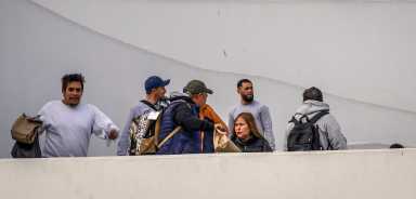 EEUU ofrecerá ayuda adicional de 1.000 dólares a indocumentados que elijan autodeportarse