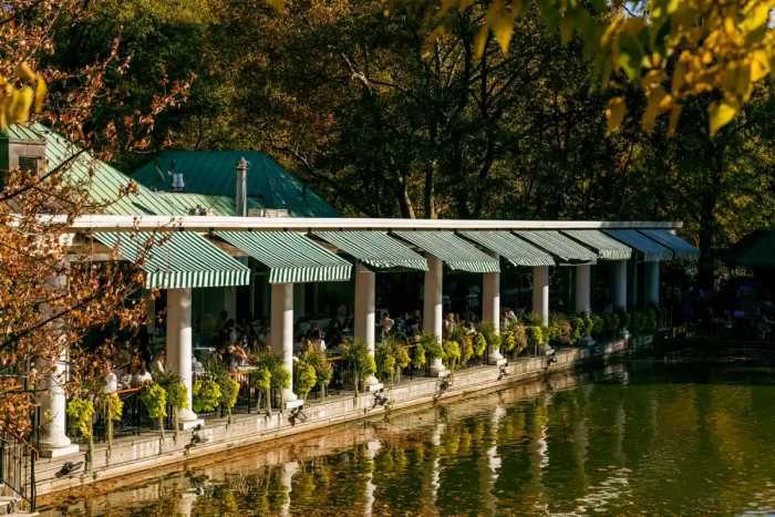 Cobertizo para botes de Central Park.