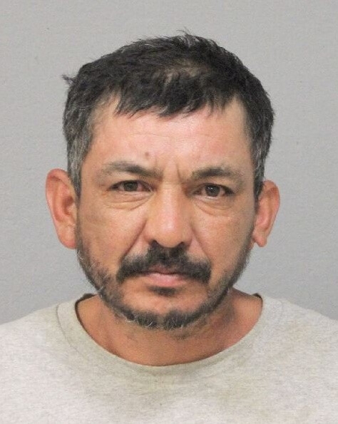 Hispano indocumentado detenido por agentes de ICE en Roosevelt