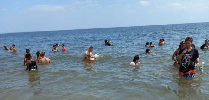 Gobierno de Suffolk insta a mantenerse seguros cerca de playas, lagos y piscinas