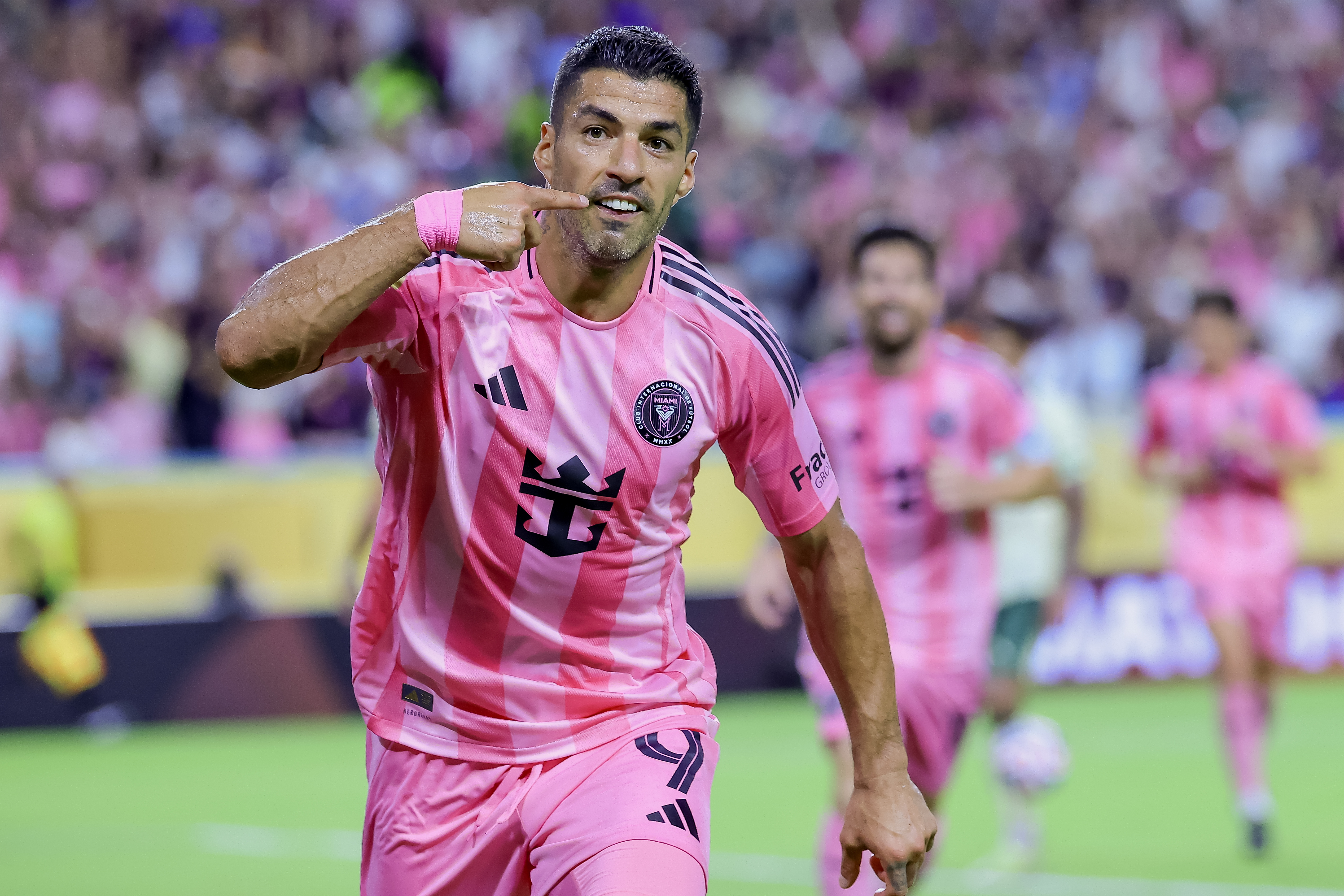 Messi y Suárez llevan al Inter Miami a 8vos del Mundial de Clubes
