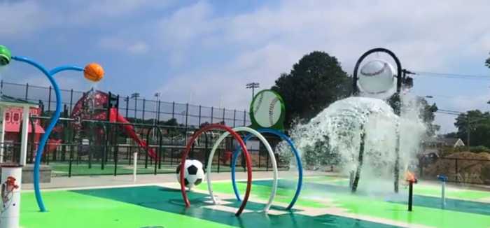 Huntington combate el calor en piscinas, parques, playas y 'cooling centers'