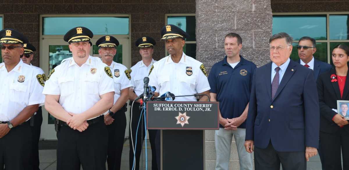 Suffolk lanza campaña STOP-DWI para arrestar a conductores ebrios y drogados