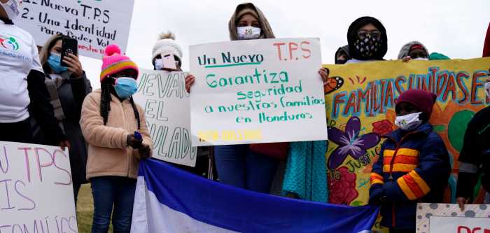 Trump elimina el TPS para hondureños y nicaragüenses, dejándoles en riesgo de deportación