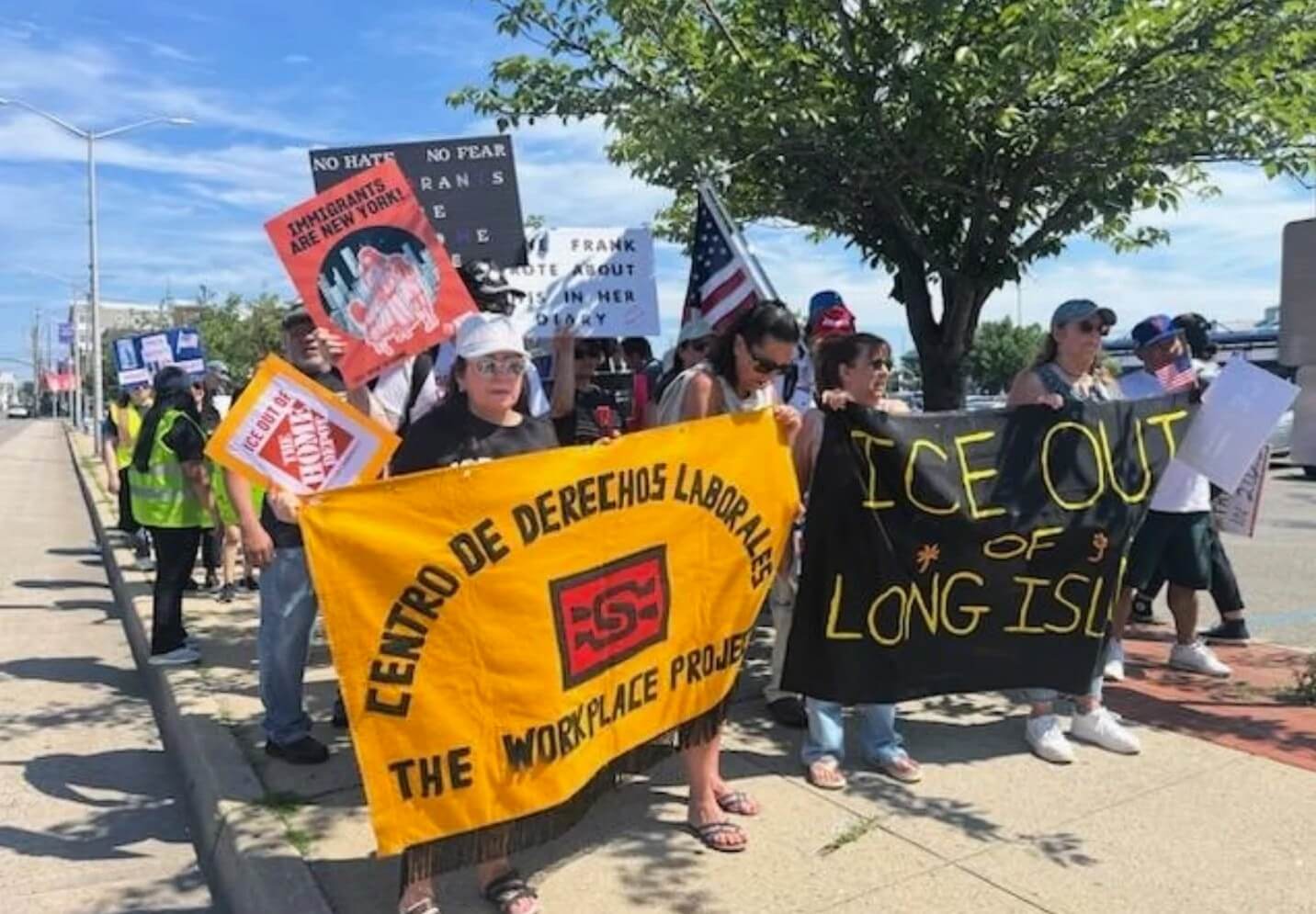 Marcha en Hempstead rechaza las redadas de ICE y la discriminación racial
