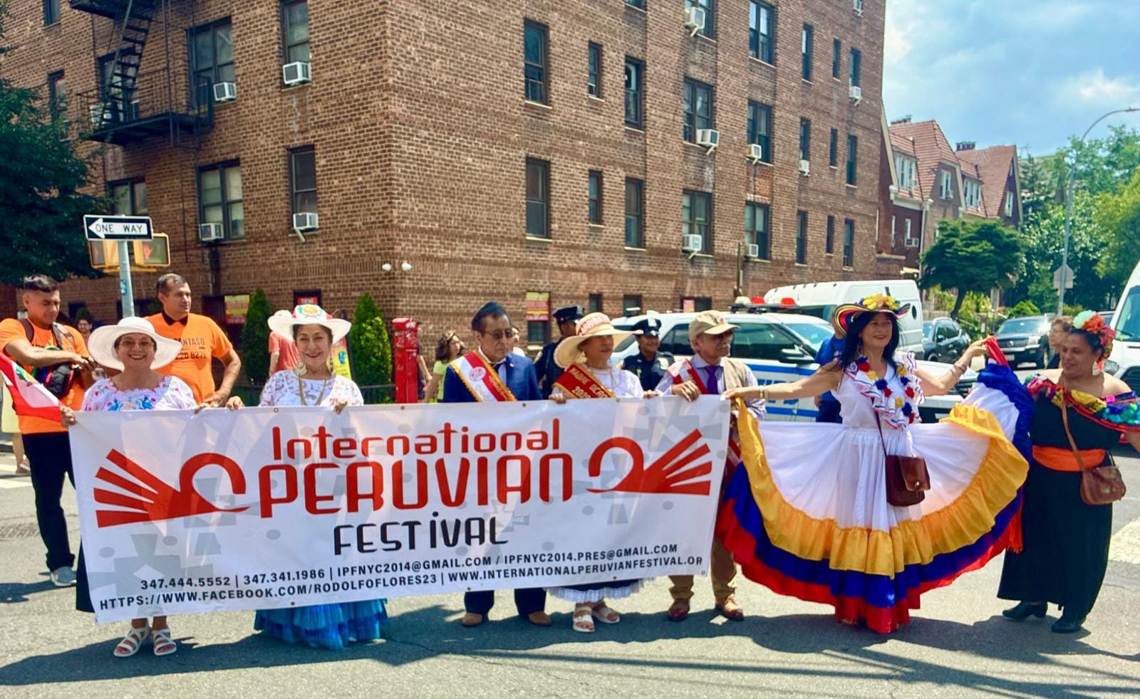 Desfile Internacional Peruano