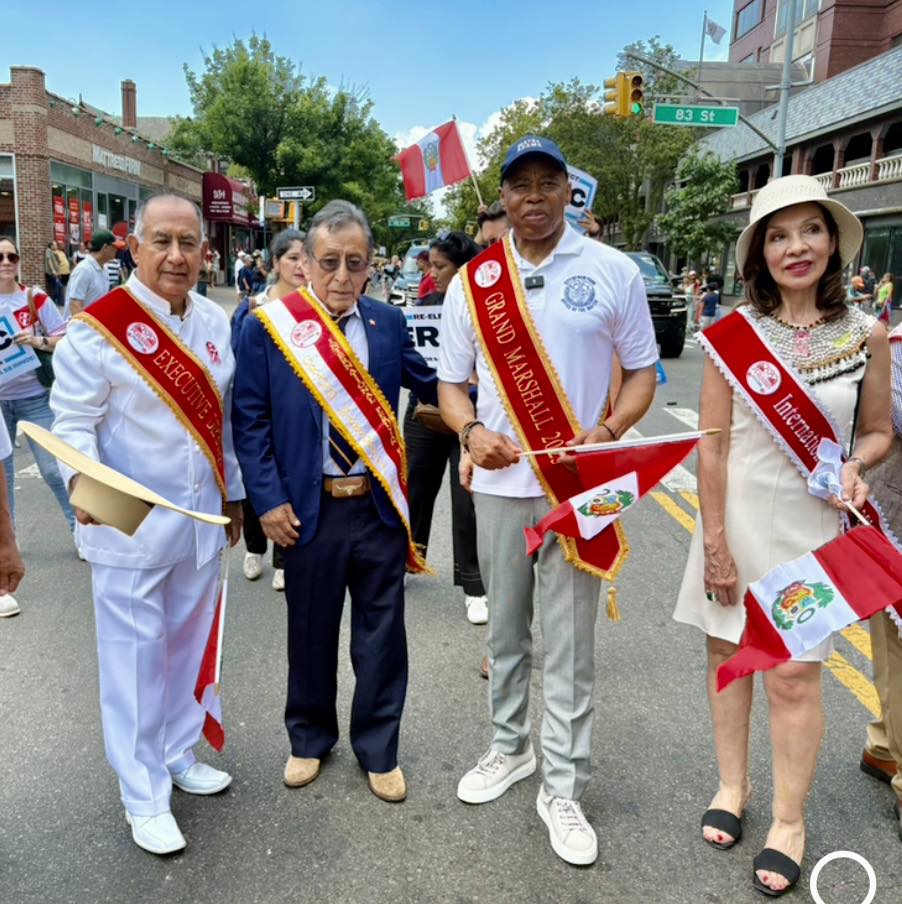 Desfile Internacional Peruano