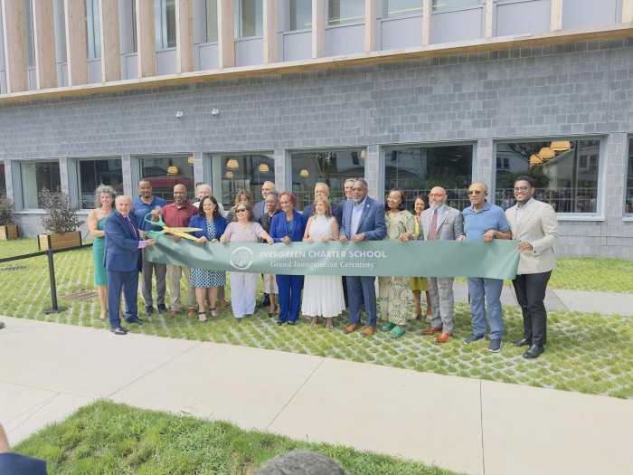 Escuela Secundaria Evergreen Charter School, un sueño hecho realidad en Hempstead
