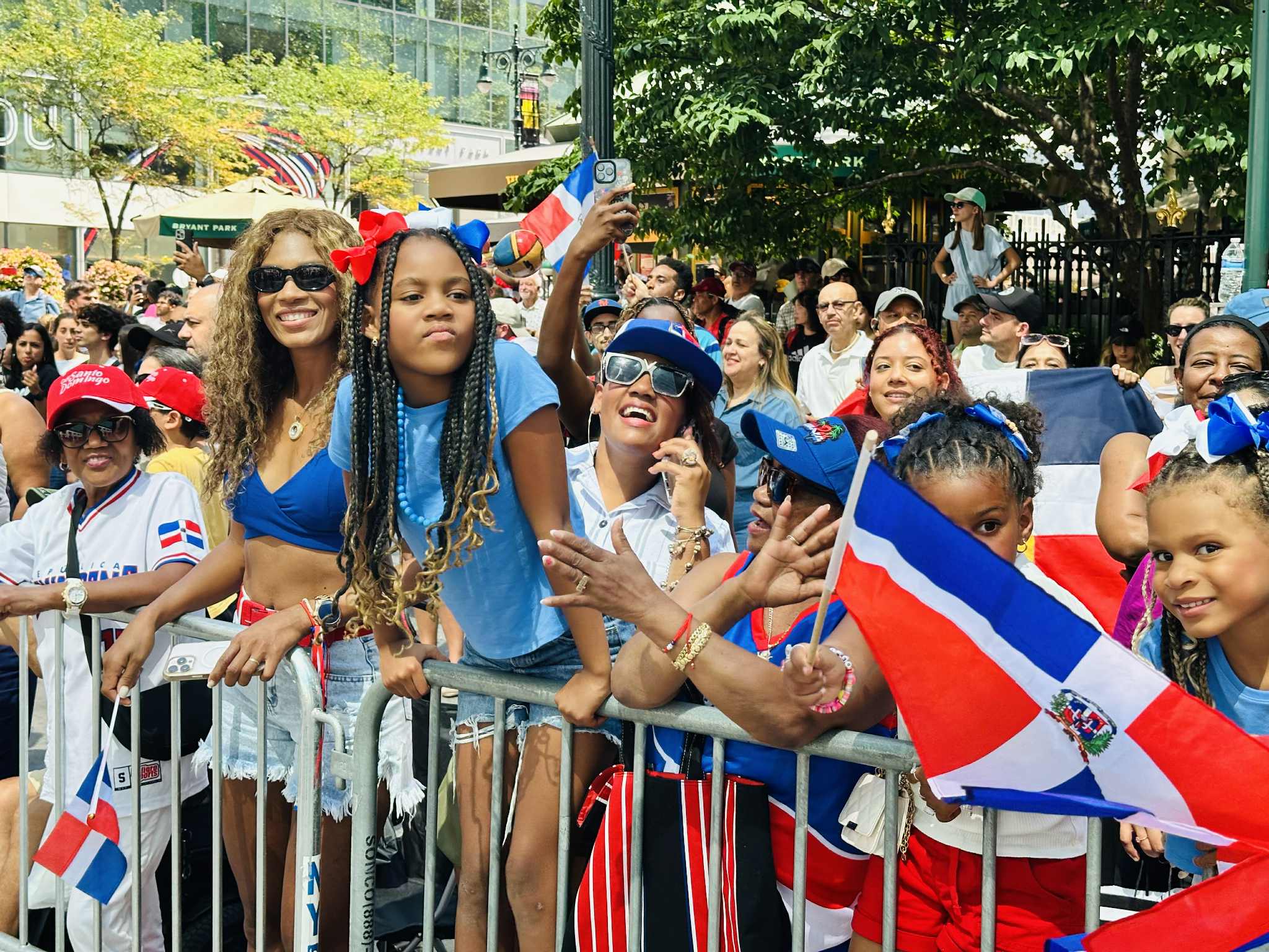 Celebran con orgullo la 43va. edición de la Parada Nacional Dominicana en NY