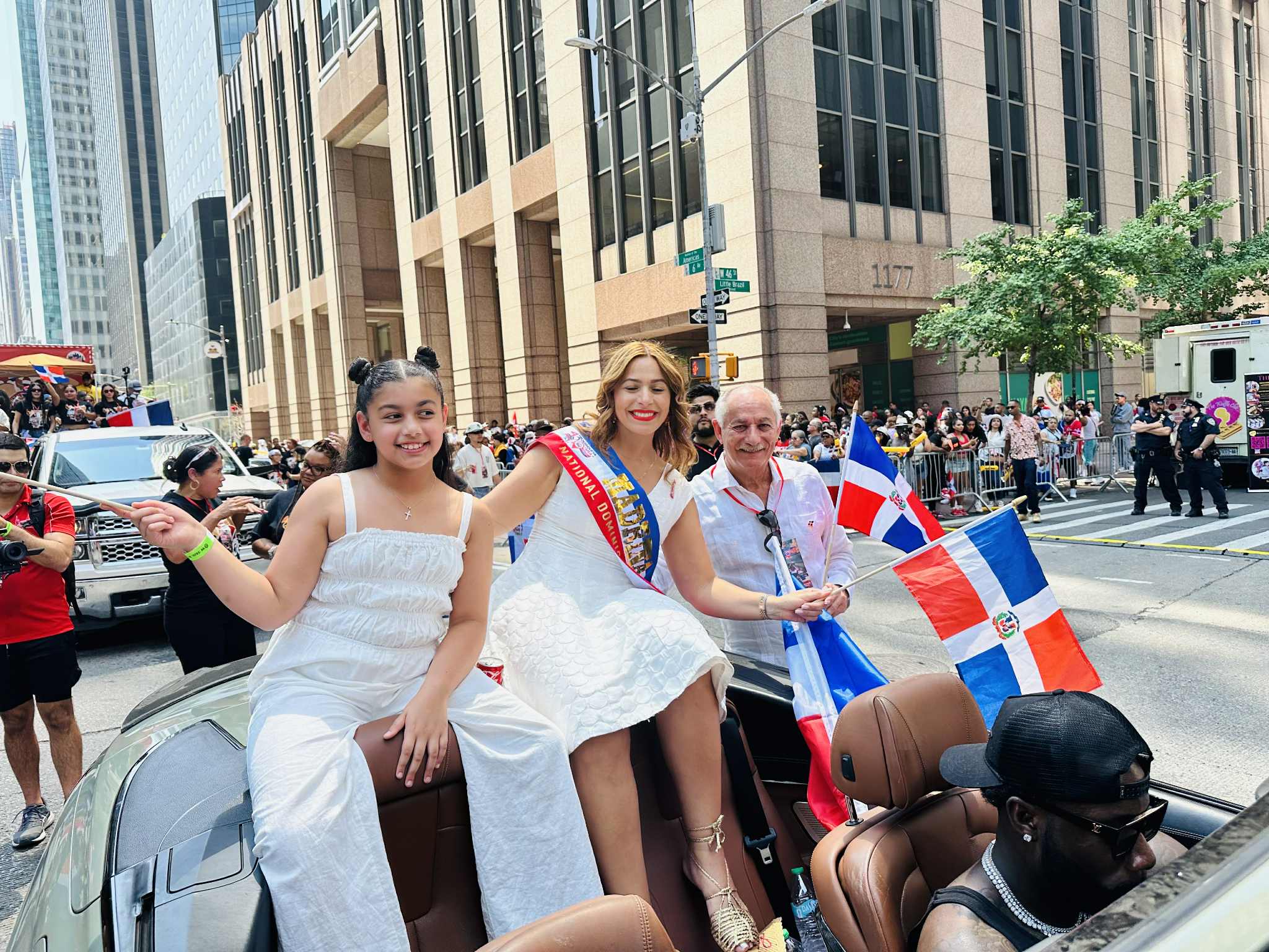 Celebran con orgullo la 43va. edición de la Parada Nacional Dominicana en NY