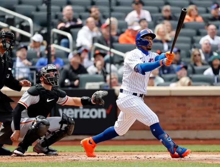 Lin-Manuel Miranda narra nueva campaña de béisbol con las estrellas Acuña, Lindor y Tatis