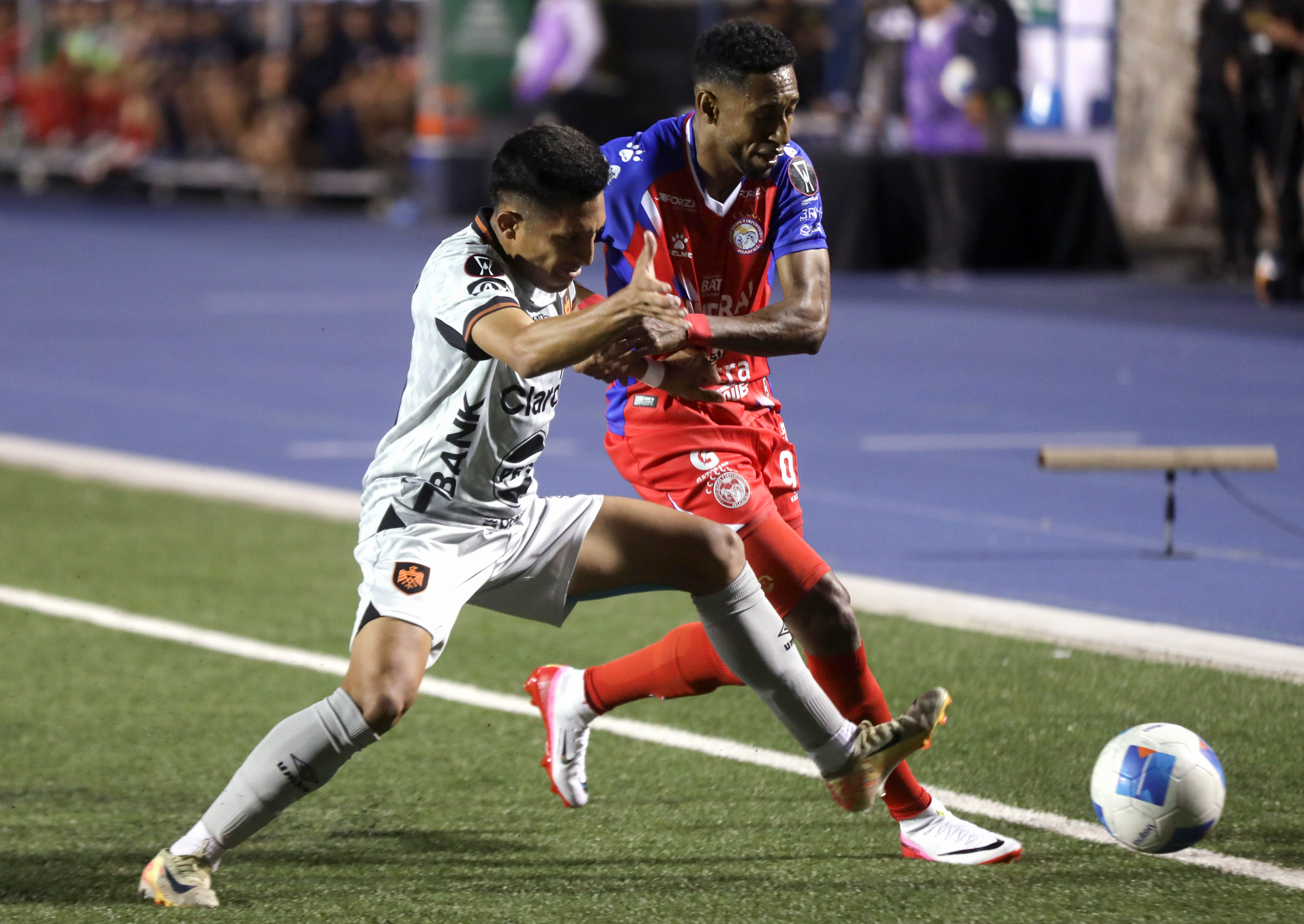 Copa Centroamericana: Xelajú golea al Águila y San Miguelito empata con Municipal