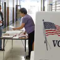 Hispanos en EEUU crecen en población pero no en influencia de votos en elecciones