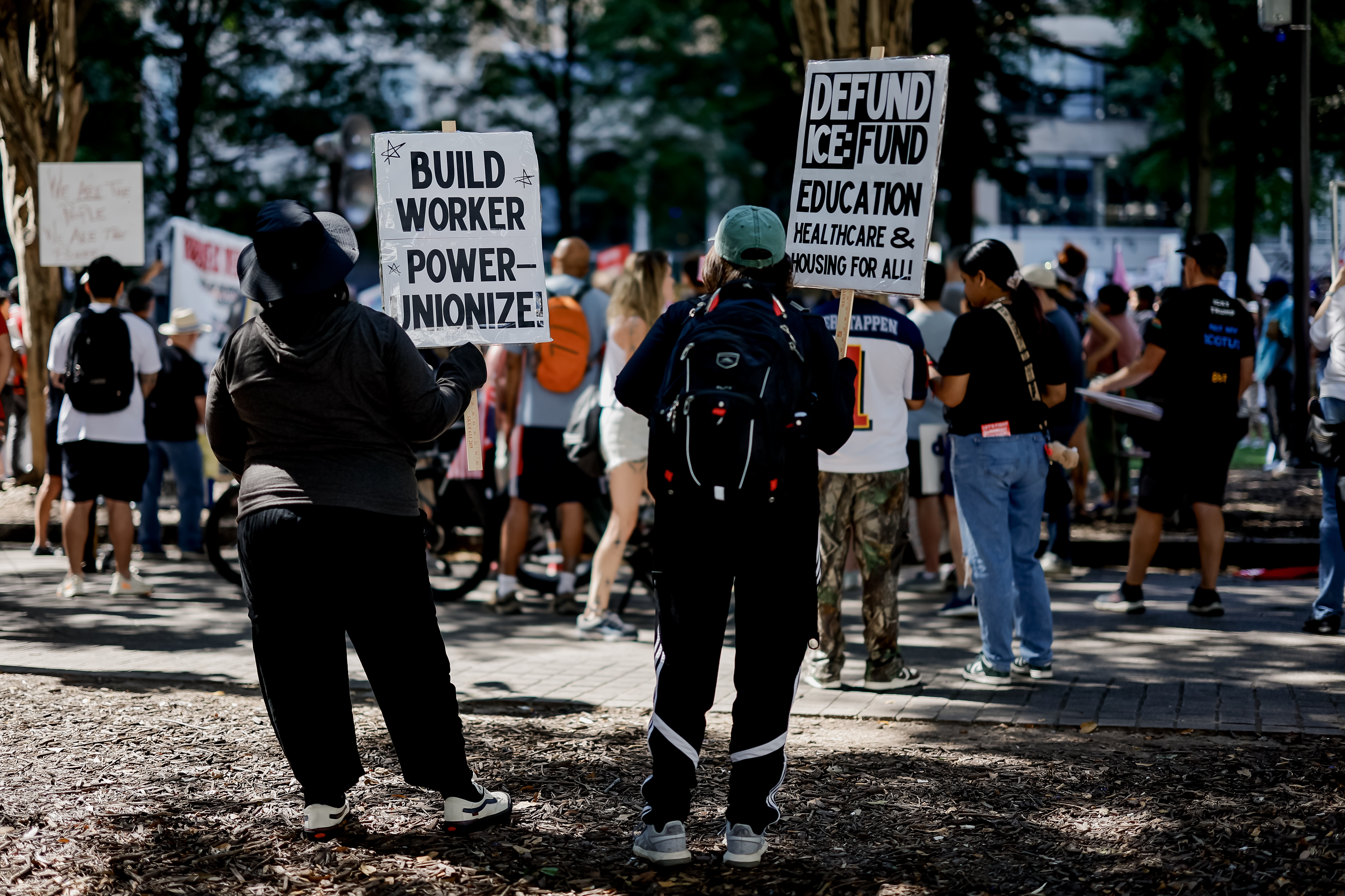 Protestas masivas en "Labor Day" acusan a Trump de favorecer a los ricos