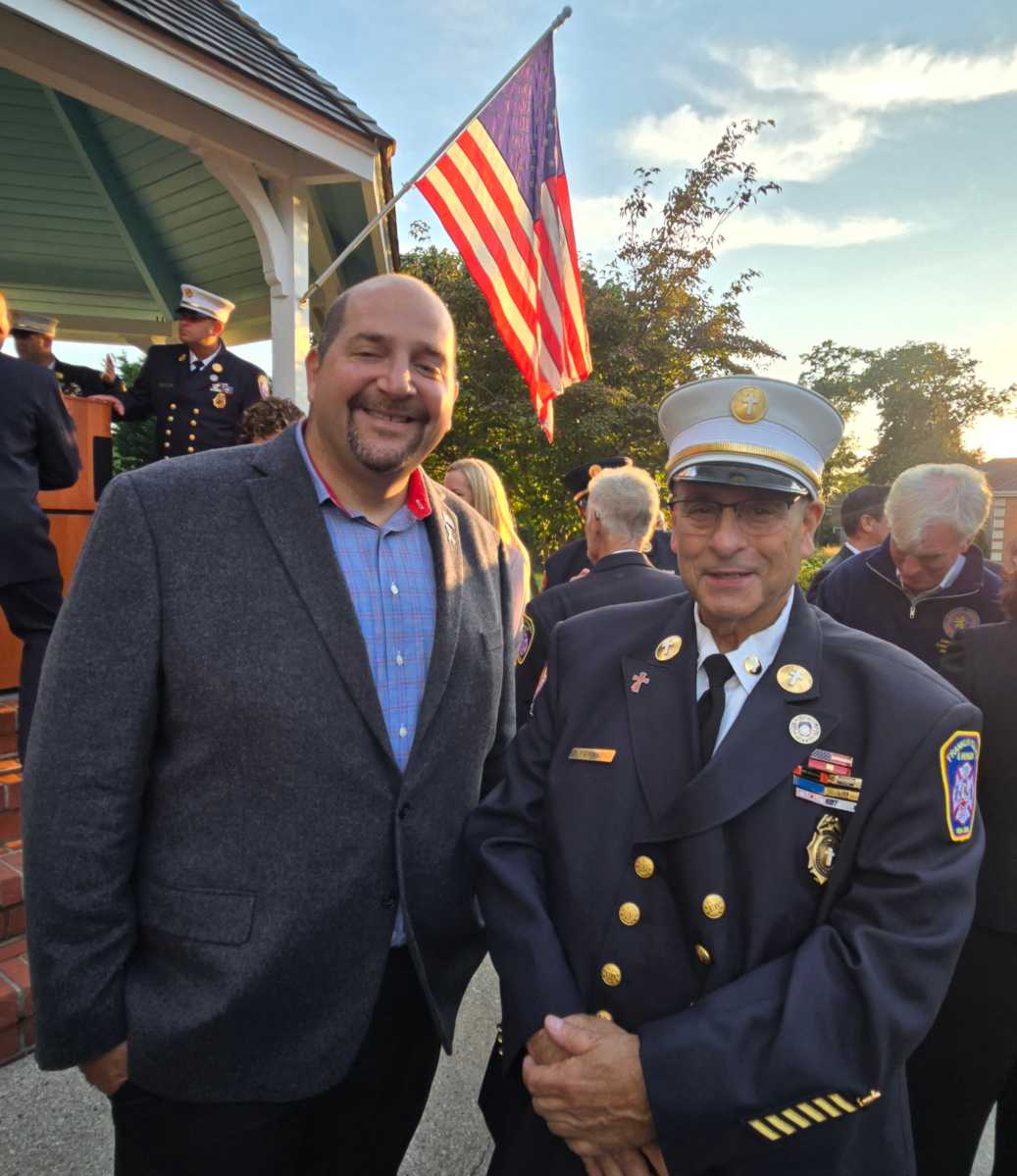 ¡Nunca los olvidaremos! Franklin Square conmemora a los héroes del 9/11