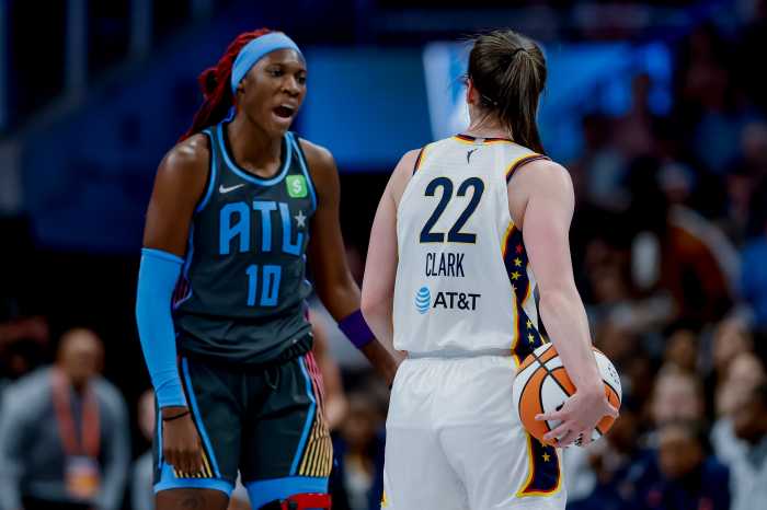 Liga de baloncesto WNBA invierte en la 'IA' para combatir odio en redes