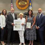 Legislador Davis y la Junta Municipal rinden homenaje a Margarita Grasing