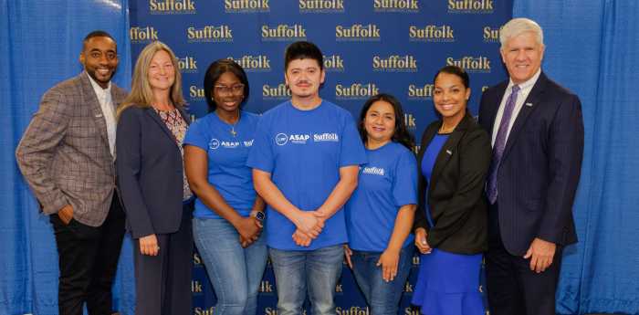 Suffolk County Community College presenta el impacto del nuevo Programa de Éxito Estudiantil de SUNY