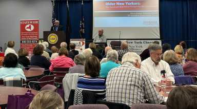 Adultos mayores deben estar atentos para evitar estafas de Medicare durante el período de inscripción abierta