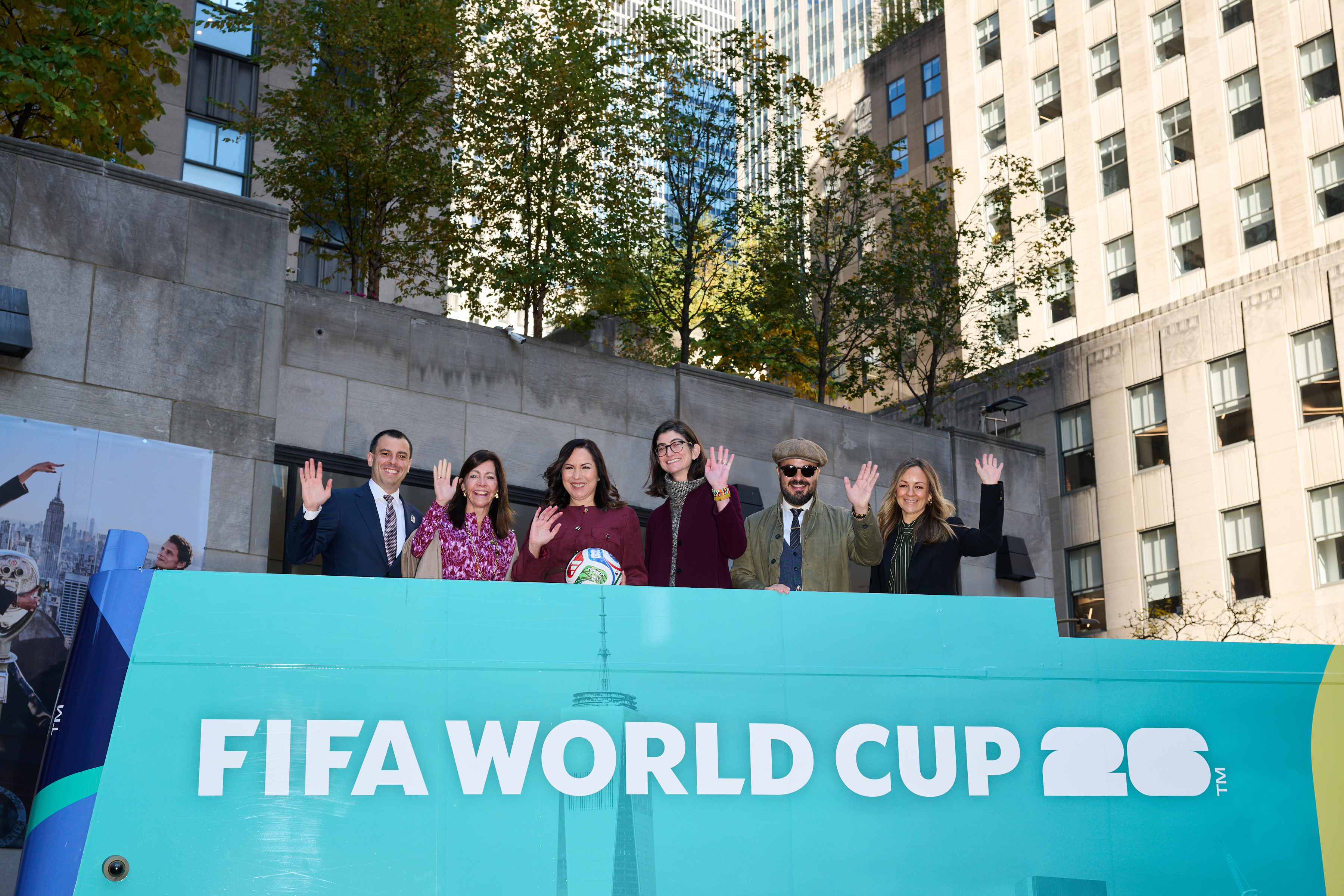 La Villa para Aficionados del Mundial 2026 y Telemundo en el Rockefeller Center