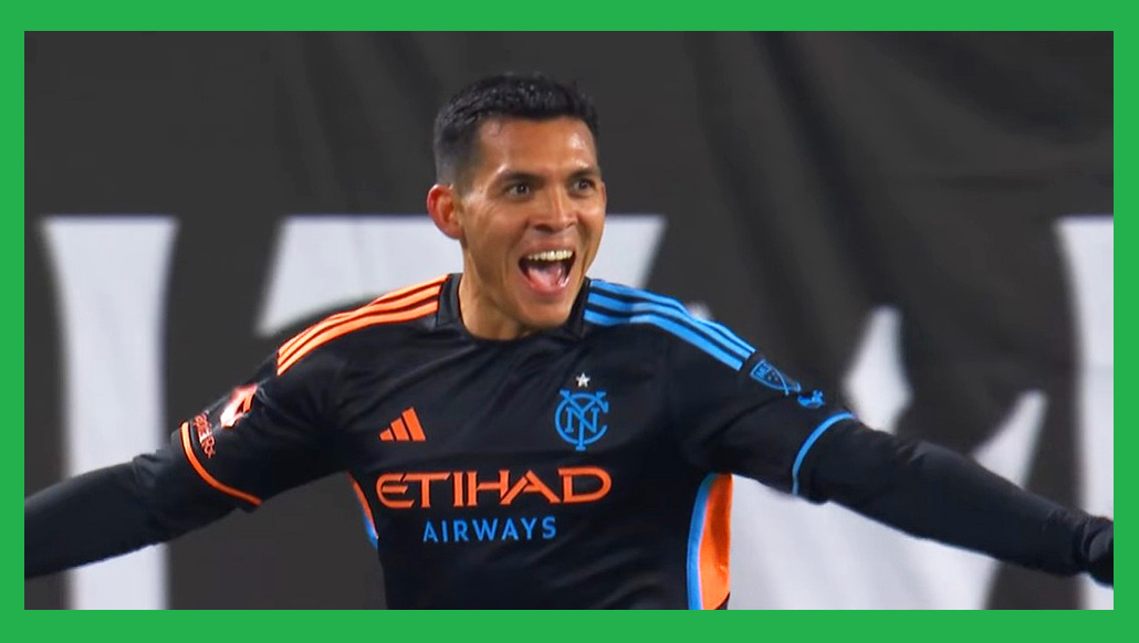 'Tico' Martinez sella triunfazo de New York City FC sobre Charlotte FC en inicio de Playoffs