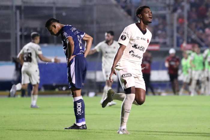 Alajuelense elimina a Motagua y pasa a "semis" de Copa Centroamericana