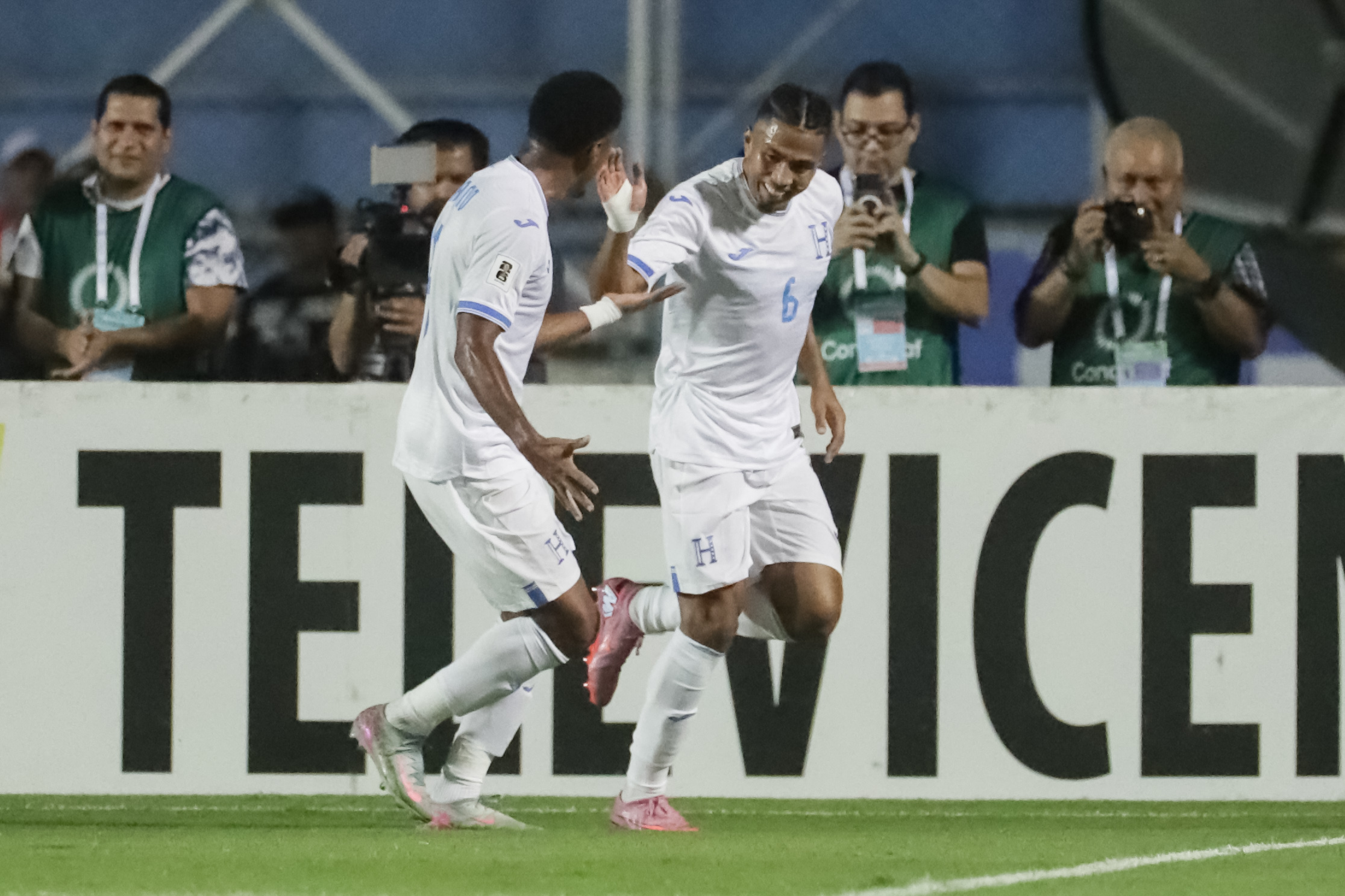 Honduras retoma liderato y apunta al Mundial 2026