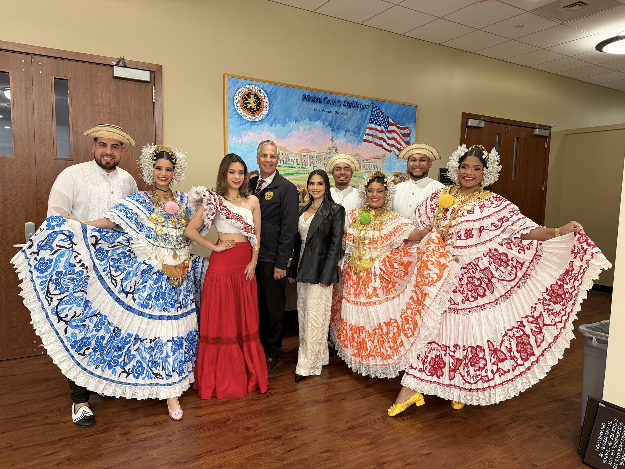 Condado de Nassau celebra a Panamá en el Mes de la Herencia Hispana