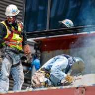 Cae un 35 % la creación de empleos para hispanos en EEUU