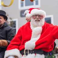 Vívelo LI : Desfile y Visita de Santa en Port Jefferson