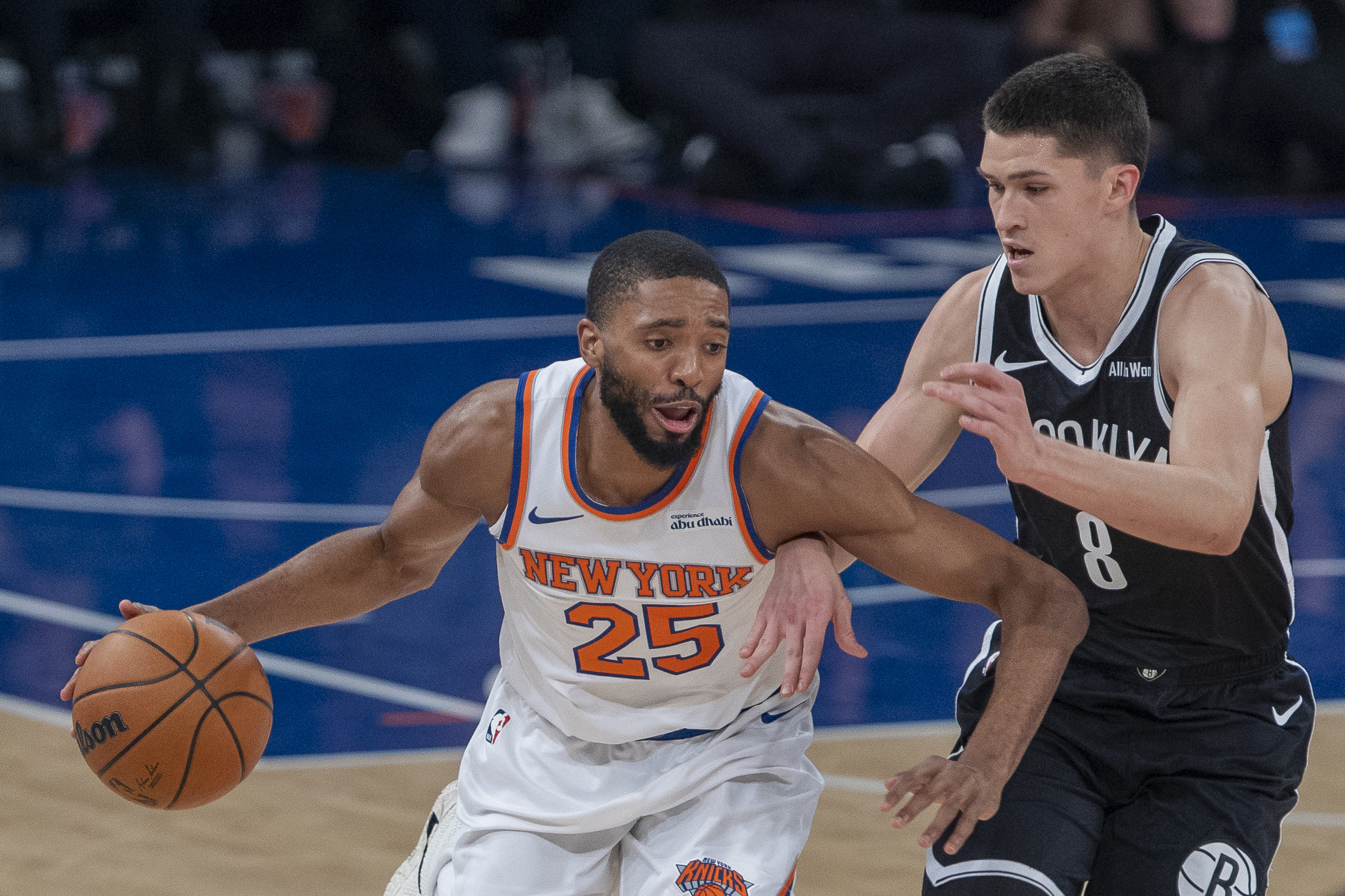 New York Knicks arrollan a Brooklyn Nets en clásico de la "Gran Manzana"