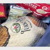 Entregarán pavos para "Acción de Gracias" a familias necesitadas en Huntington