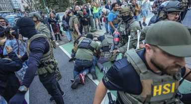 Los obispos católicos de EEUU condenan la ofensiva de Trump contra los inmigrantes