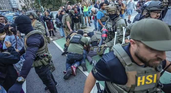 Los obispos católicos de EEUU condenan la ofensiva de Trump contra los inmigrantes