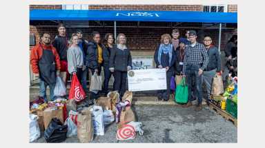 Bibliotecas de Freeport, Baldwin y Oceanside organizan colecta navideña de alimentos