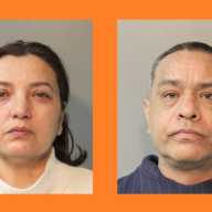 Hispanos arrestados en Nassau por robo son entregados a ICE para su deportación