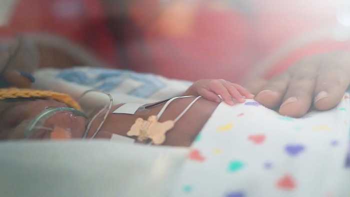 Reportan que EEUU está atrapado en una crisis de salud materna e infantil